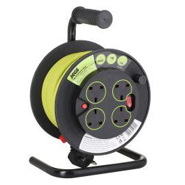 Jegs Proxt 4 Gang 13Amp 15 Metre Case Reel