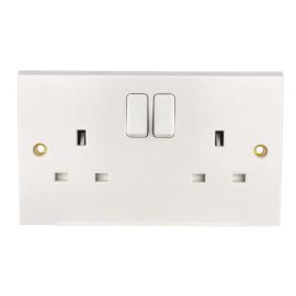 BG Switched Socket - 1 Gang 